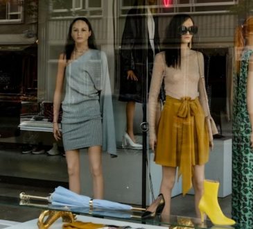 Top Fringe Fashion Trends 2025: Bold, Timeless & Chic